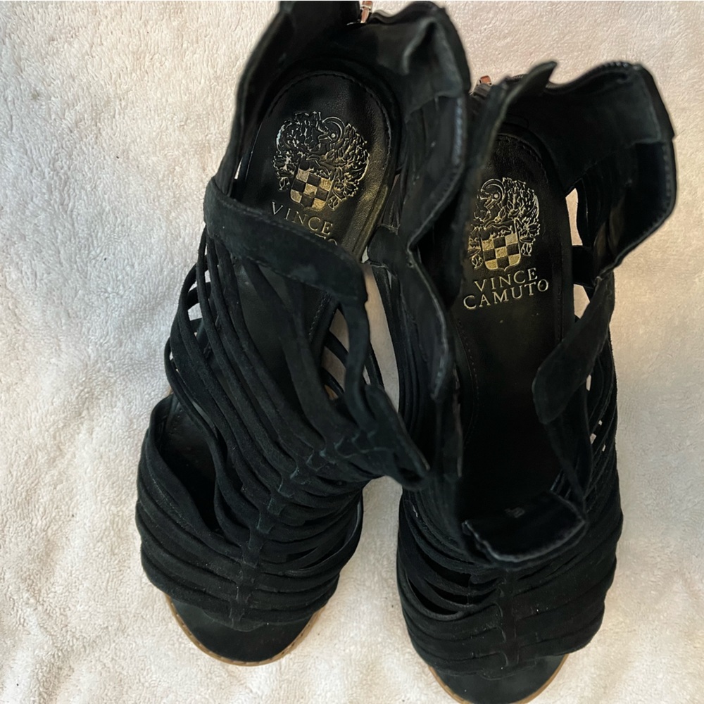 Vince Camuto gladiator sandals